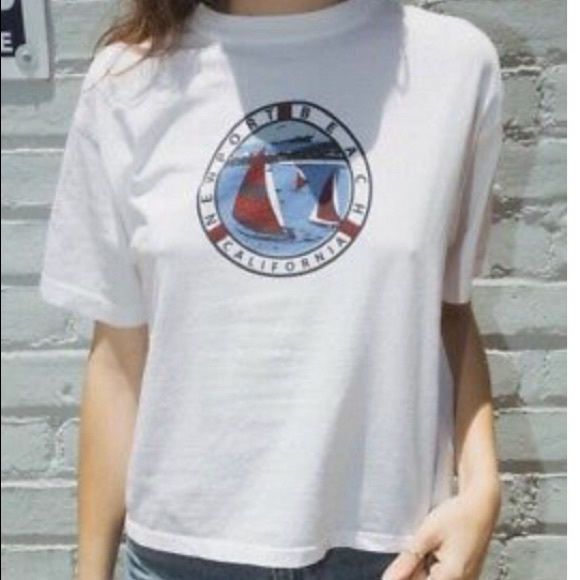 Brandy Melville oversized Newport Beach graphic ⛵️ - Picture 5 of 6